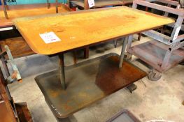 Steel frame twin shelf table, approx 1400 x 750mm