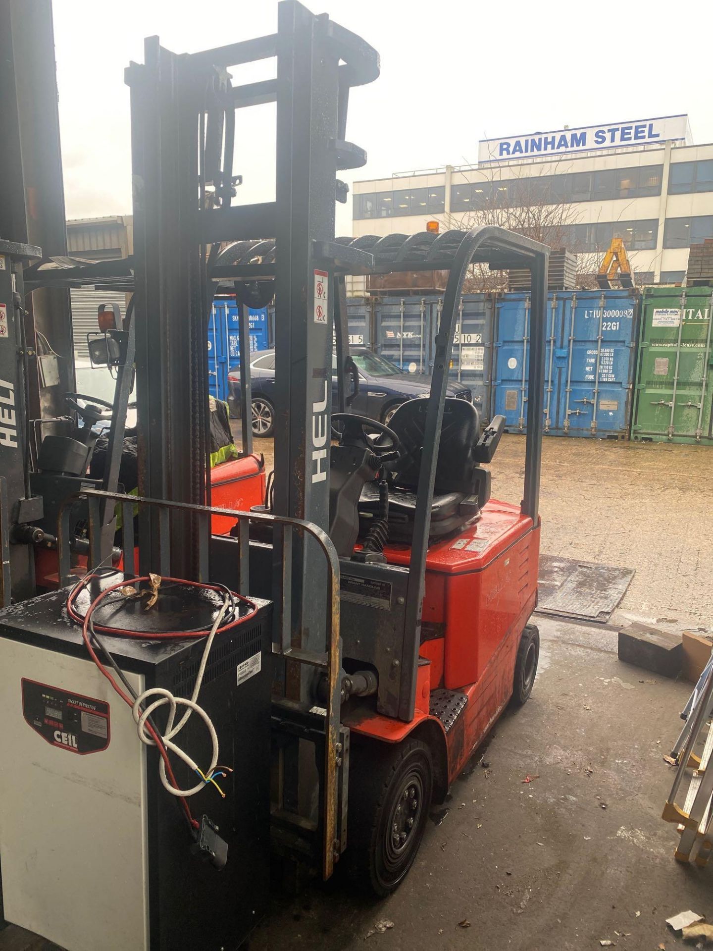 Grant Handling Heli AC FP150 FR15G 1500kg electric forklift truck and charger, Serial No. DB1109, - Image 3 of 8