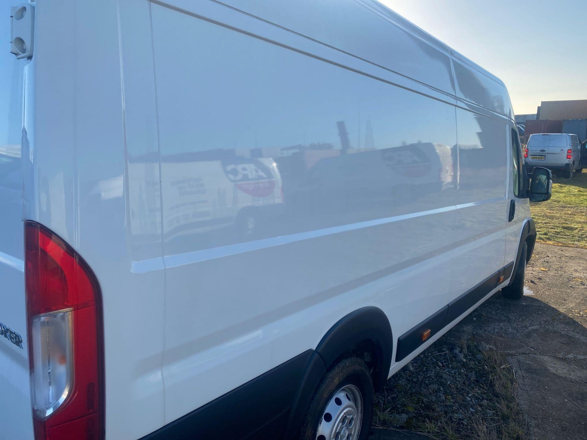 Peugeot Boxer 435 Pro L4 H2 Blue Hdi medium roof diesel panel van, 2200cc, Registration No. BJ70 - Image 6 of 11