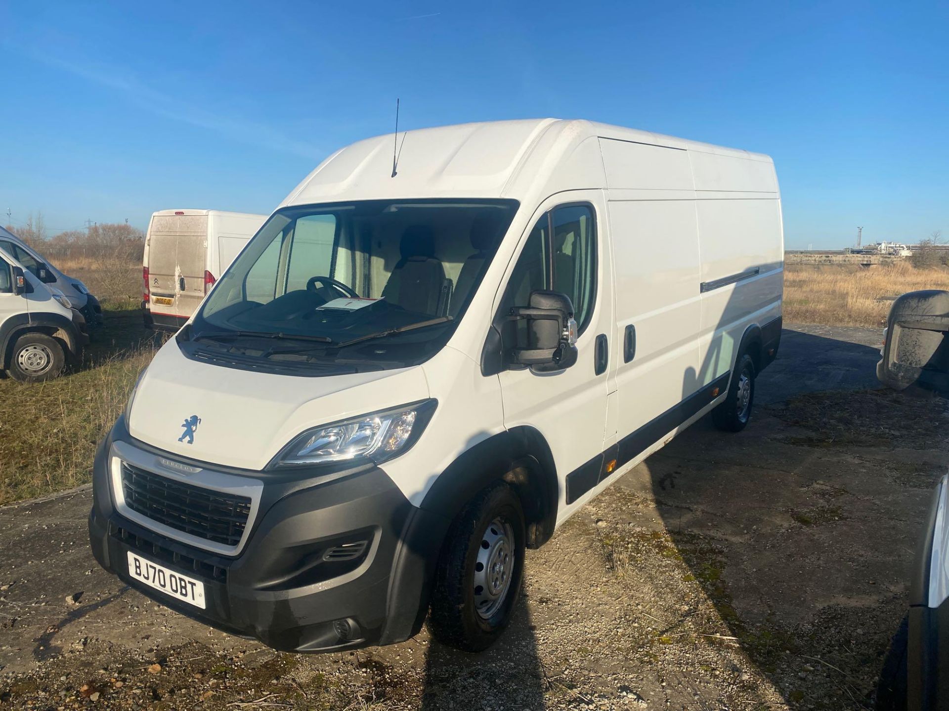 Peugeot Boxer 435 Pro L4 H2 Blue Hdi medium roof diesel panel van, 2200cc, Registration No. BJ70 - Image 3 of 11