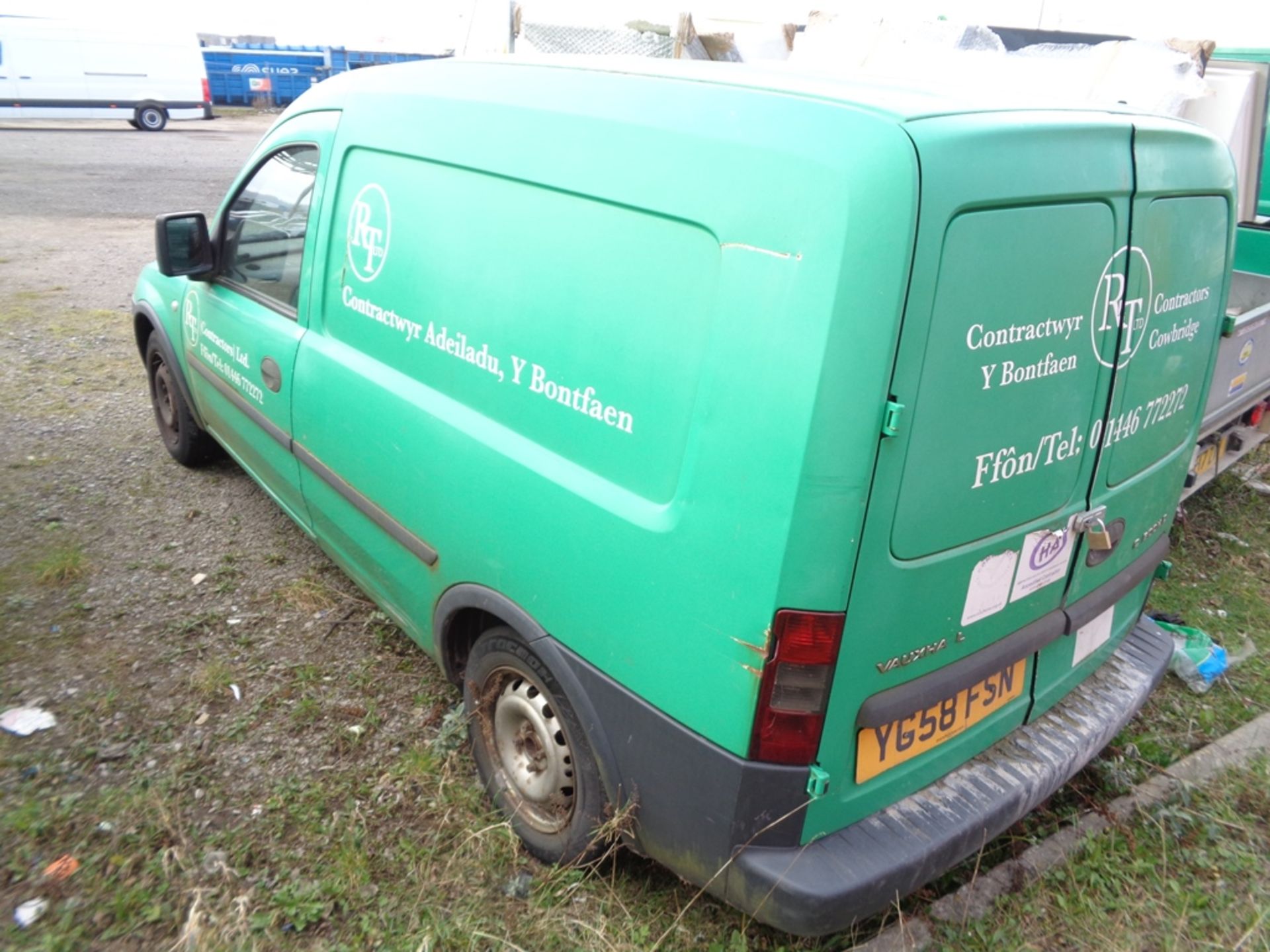 Vauxhall Combo 1700 1.3Cdti car derived van, 74bhp Registration: YG58 FSN Recorded mileage: 146, - Image 3 of 10