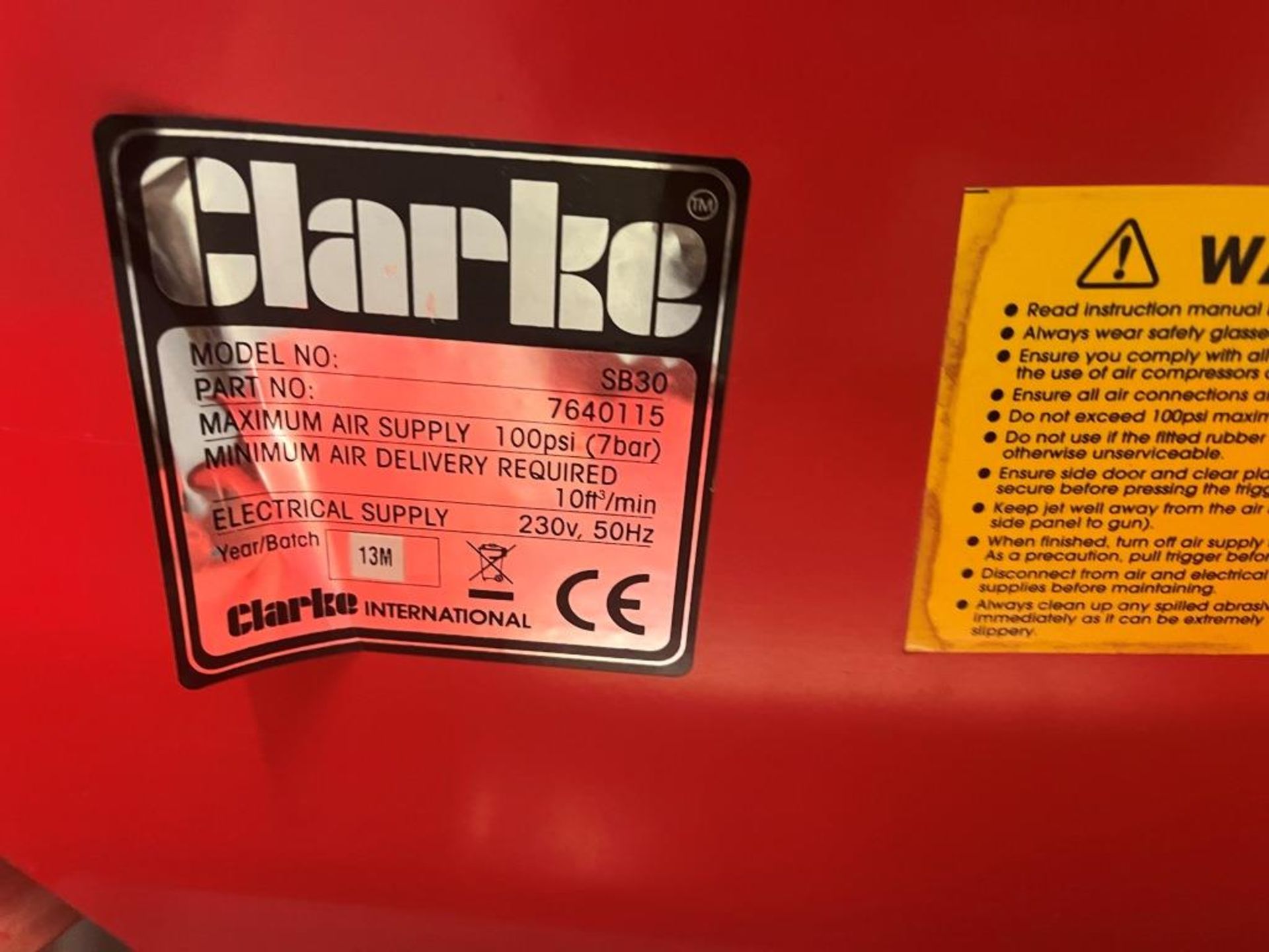 Clarke SB30 shot blast cabinets with extractor - Image 2 of 6