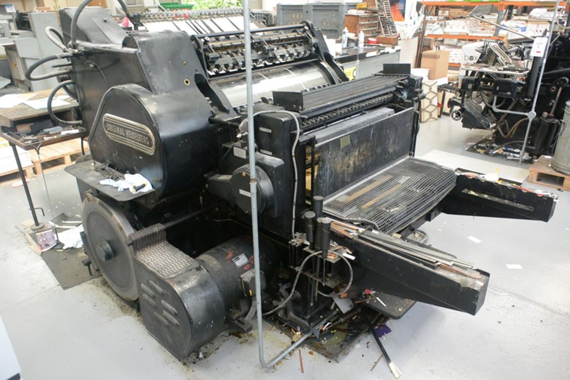 Original Heidelberg cylinder cutting and creasing press, serial no. SBB31451, 57 x 82cm (Please