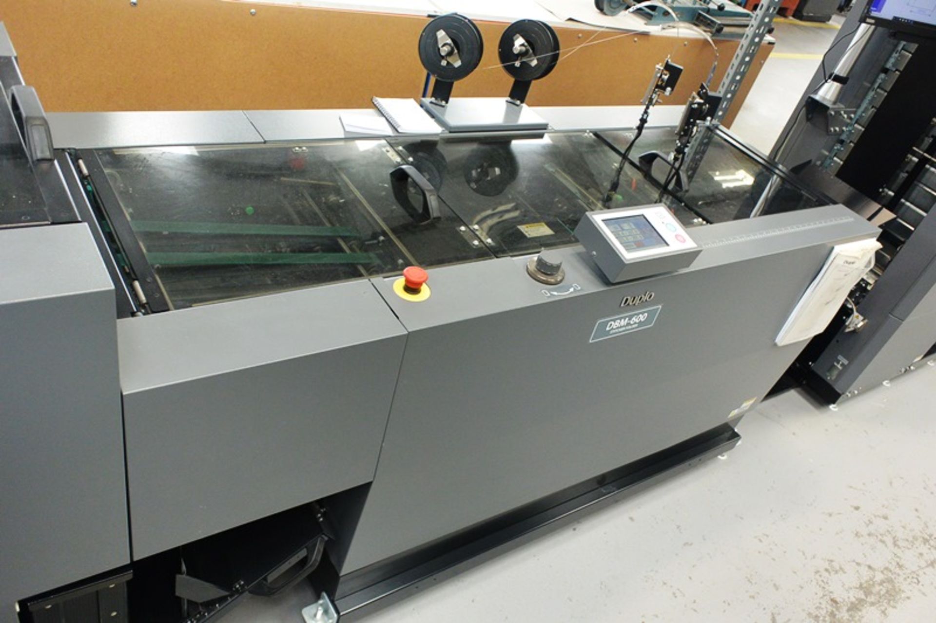 Duplo booklet maker, including infeed belt conveyor, model DBM-LSW, serial no. 150700891, DBM-600T - Image 8 of 25