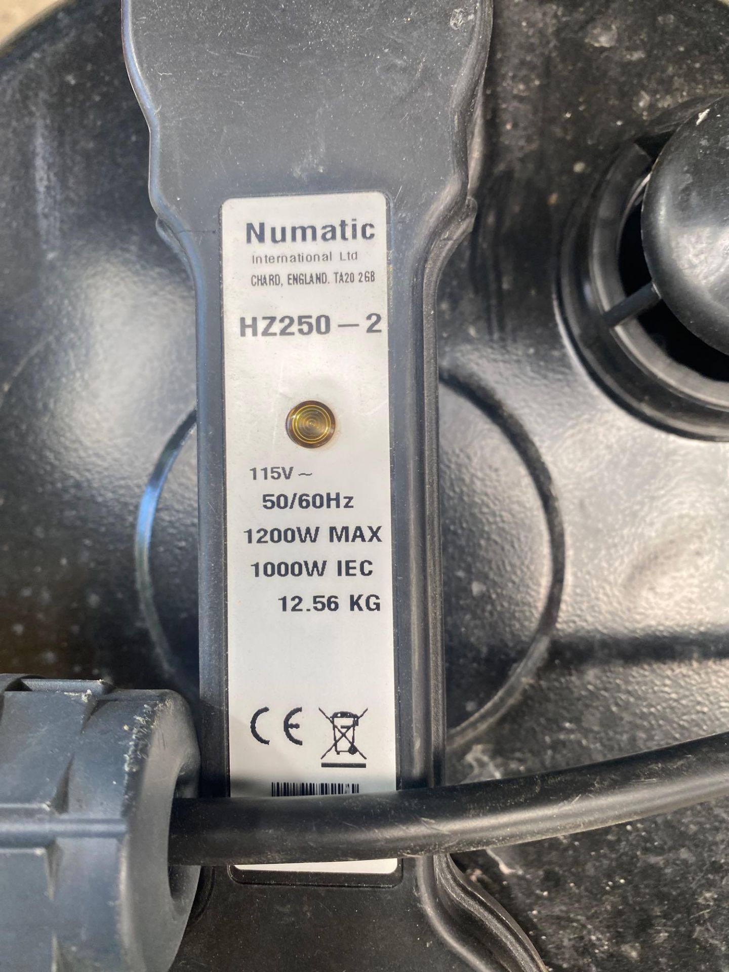 Numatic HZ 250 110V vacuum cleaner - Image 3 of 3