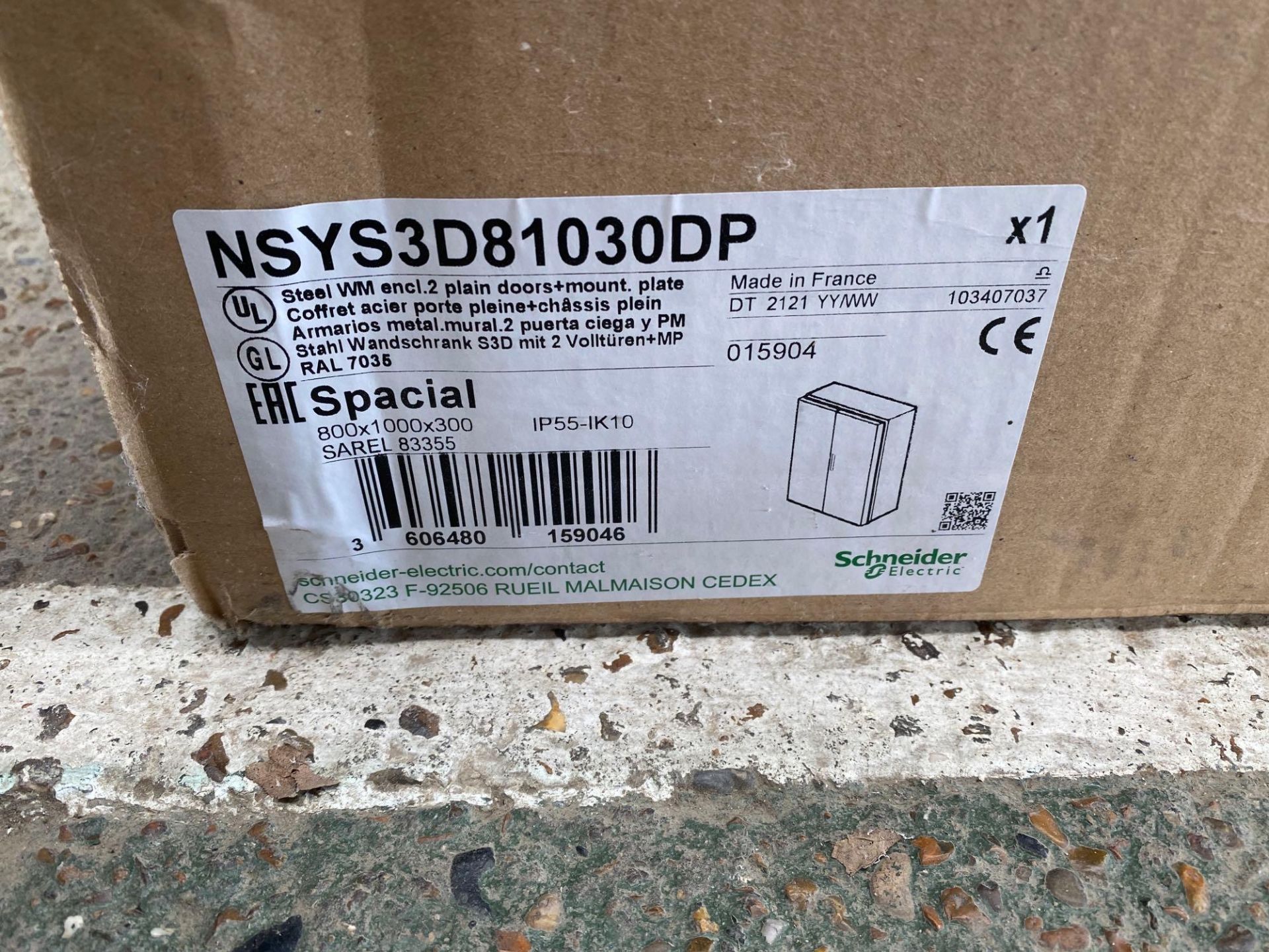Schneider Electric NSYS3D81030DP electrical box (boxed) - Image 3 of 3