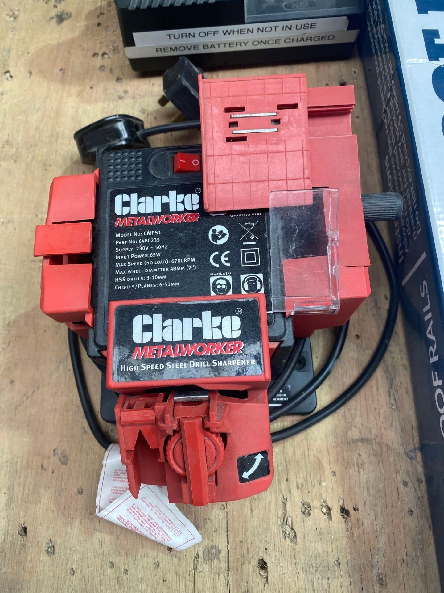 Clarke metalworker high-speed steel drill sharpener, Hitachi WH 18 DGL impact wrench no battery, - Image 2 of 5