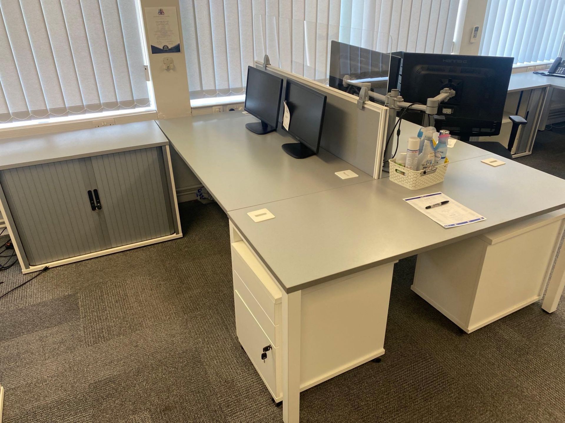 Two x 3 section desk pod comprising two desks 160cm x 80cm, one end desk 163cm x 60cm, two white - Image 2 of 5