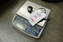 T Scale QHC-6 digital scale
