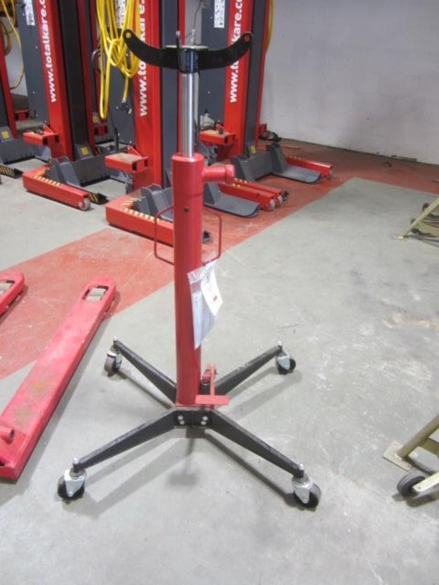 Sealey 1.5 tonne vertical transmission jack