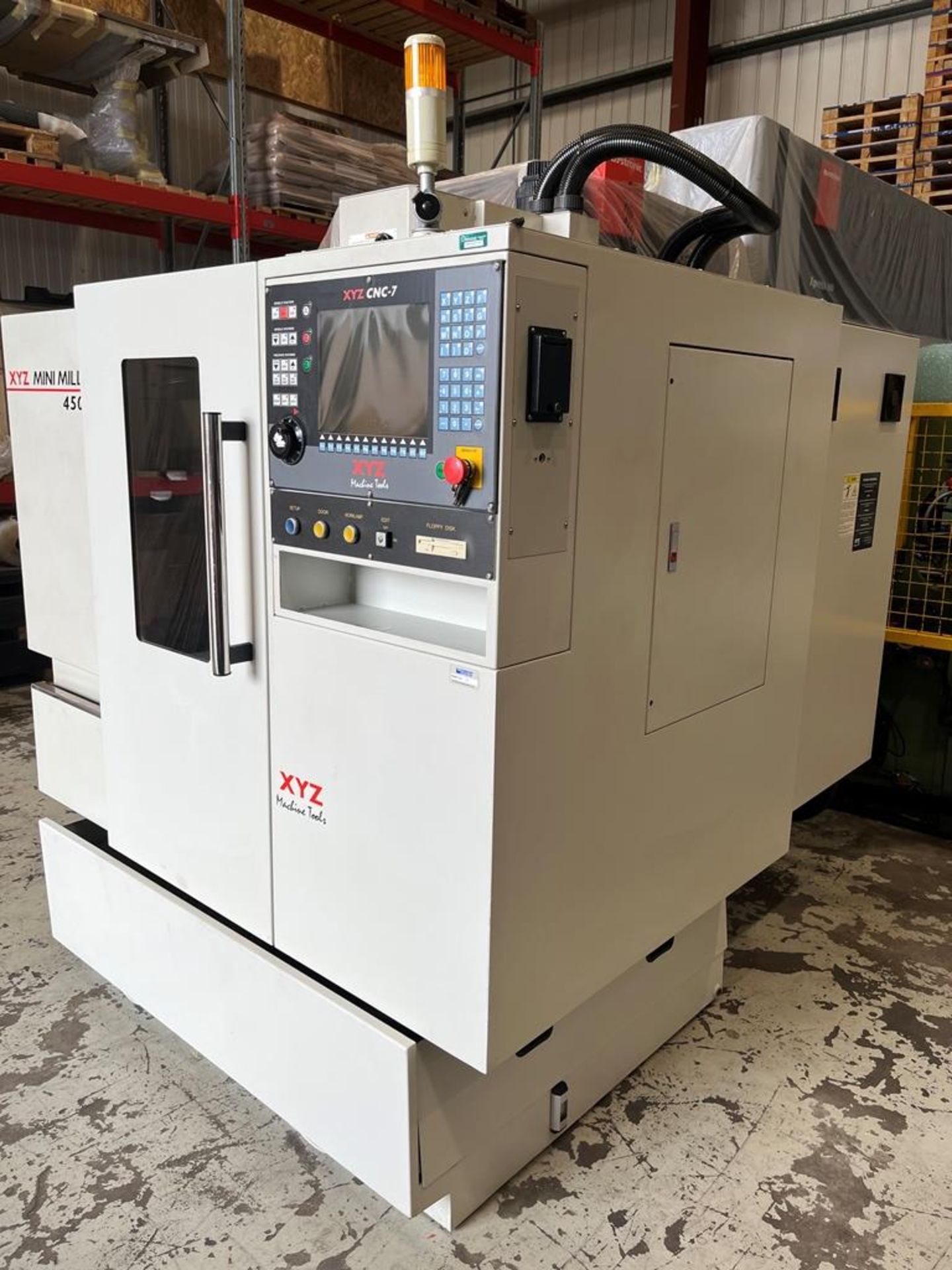 XYZ Mini Mill 450 VMC, Serial No SMX00077, Year Of Manufacture 2010 - Image 2 of 10