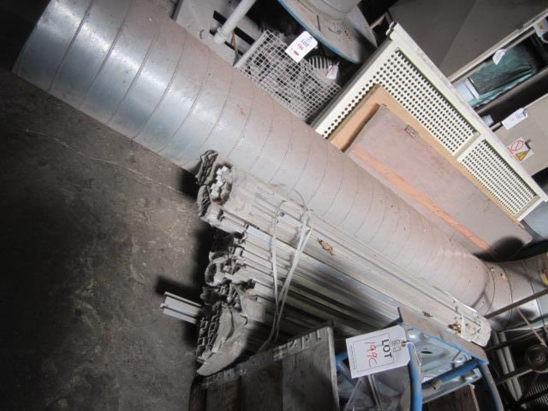 Two Flaktwood extractor fans and assorted ducting etc., as lotted - Image 6 of 9