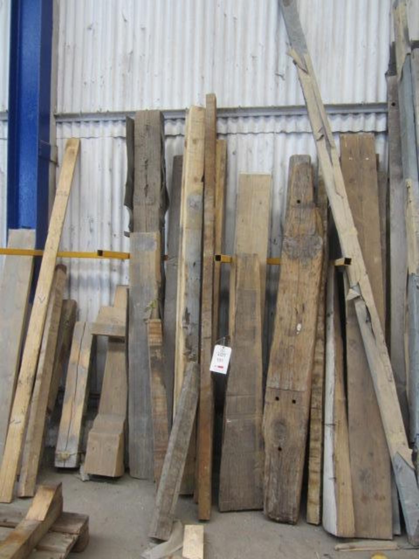 Large quantity of assorted timber stock - Bild 3 aus 5