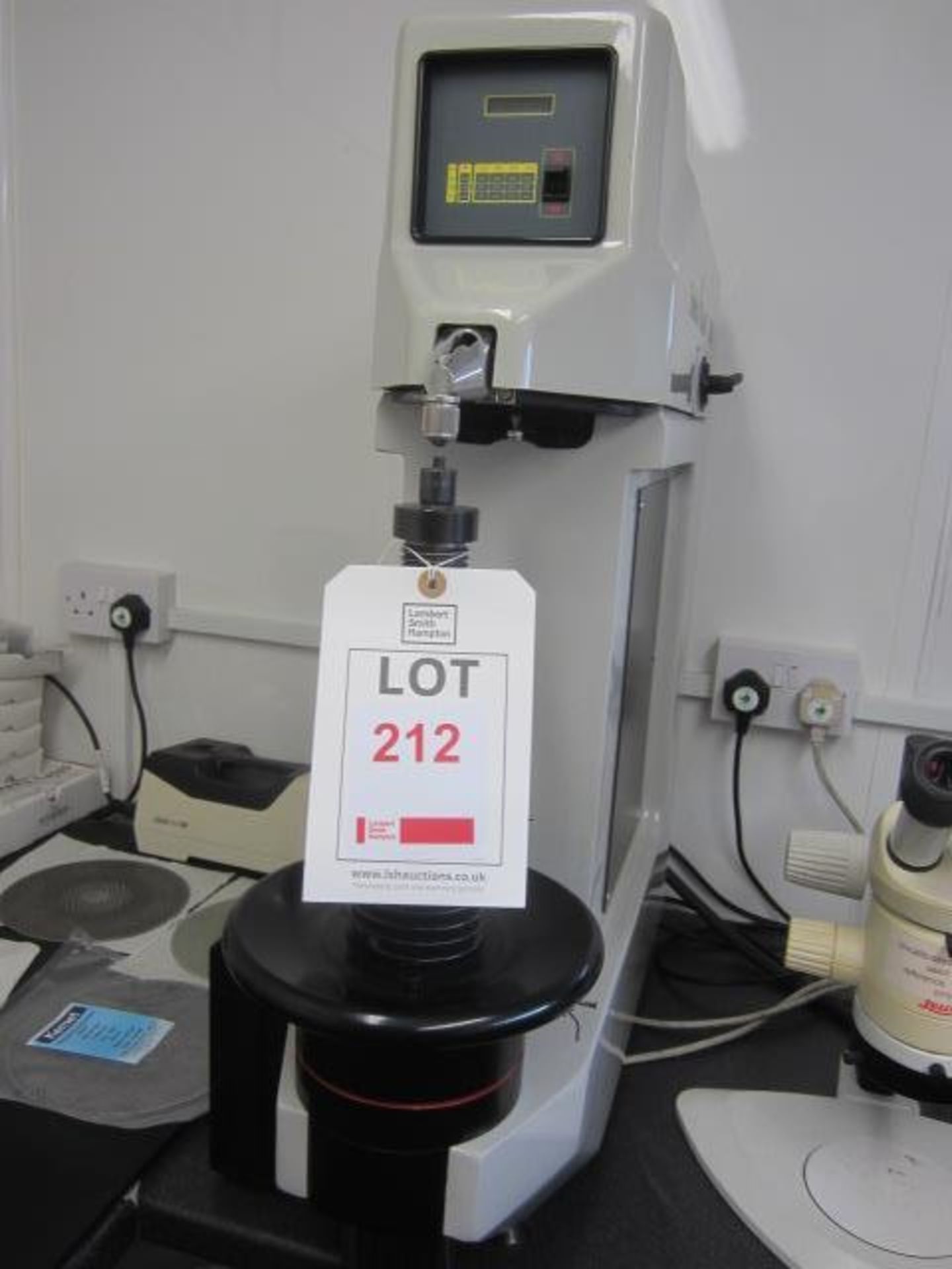 Zwick Roell ZHR hardness testing machine, machine type 4045AK, serial no. 124480 (2012) - Image 3 of 6
