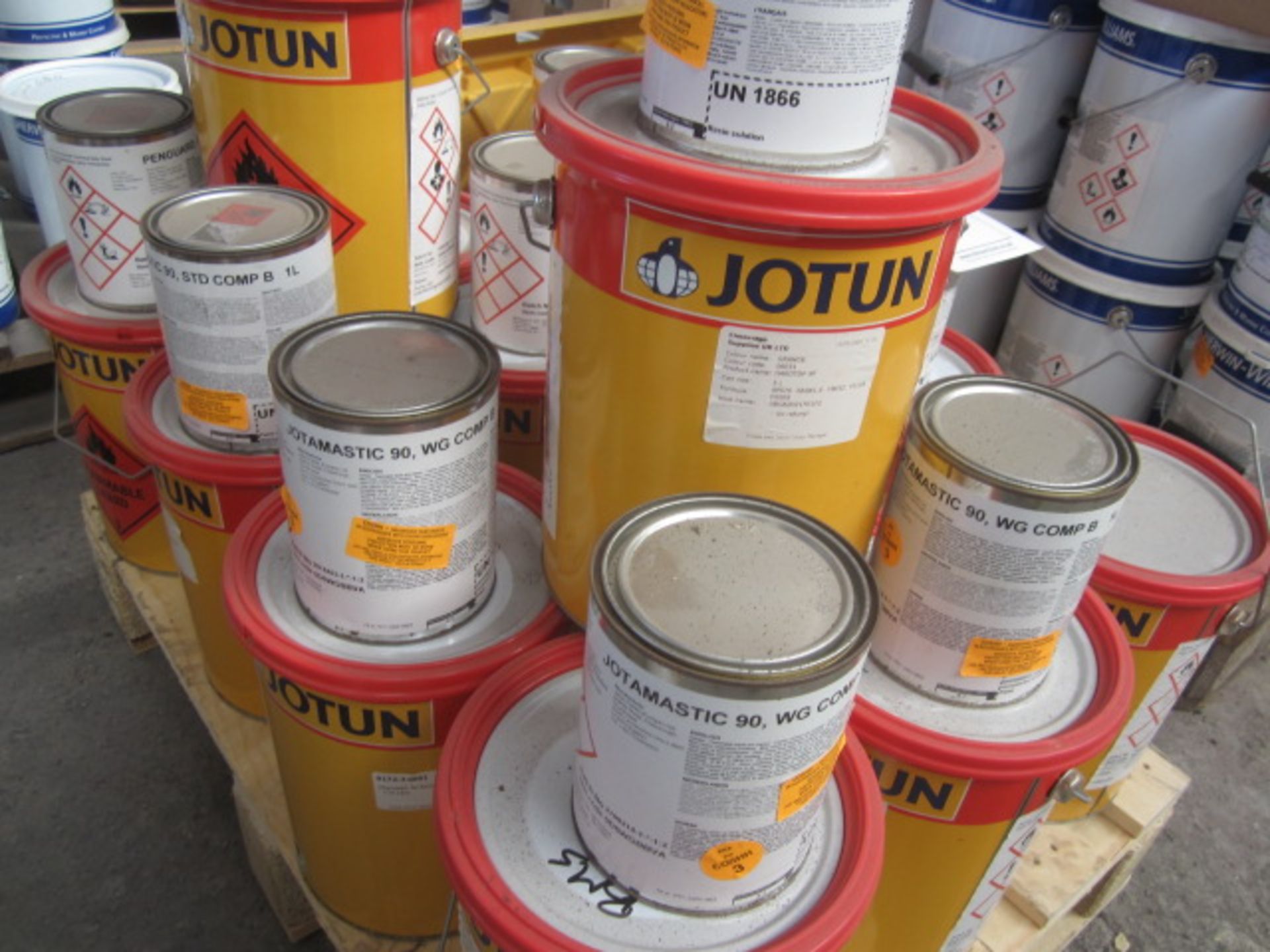 Pallet of Jotum paint, as lotted - Image 2 of 4