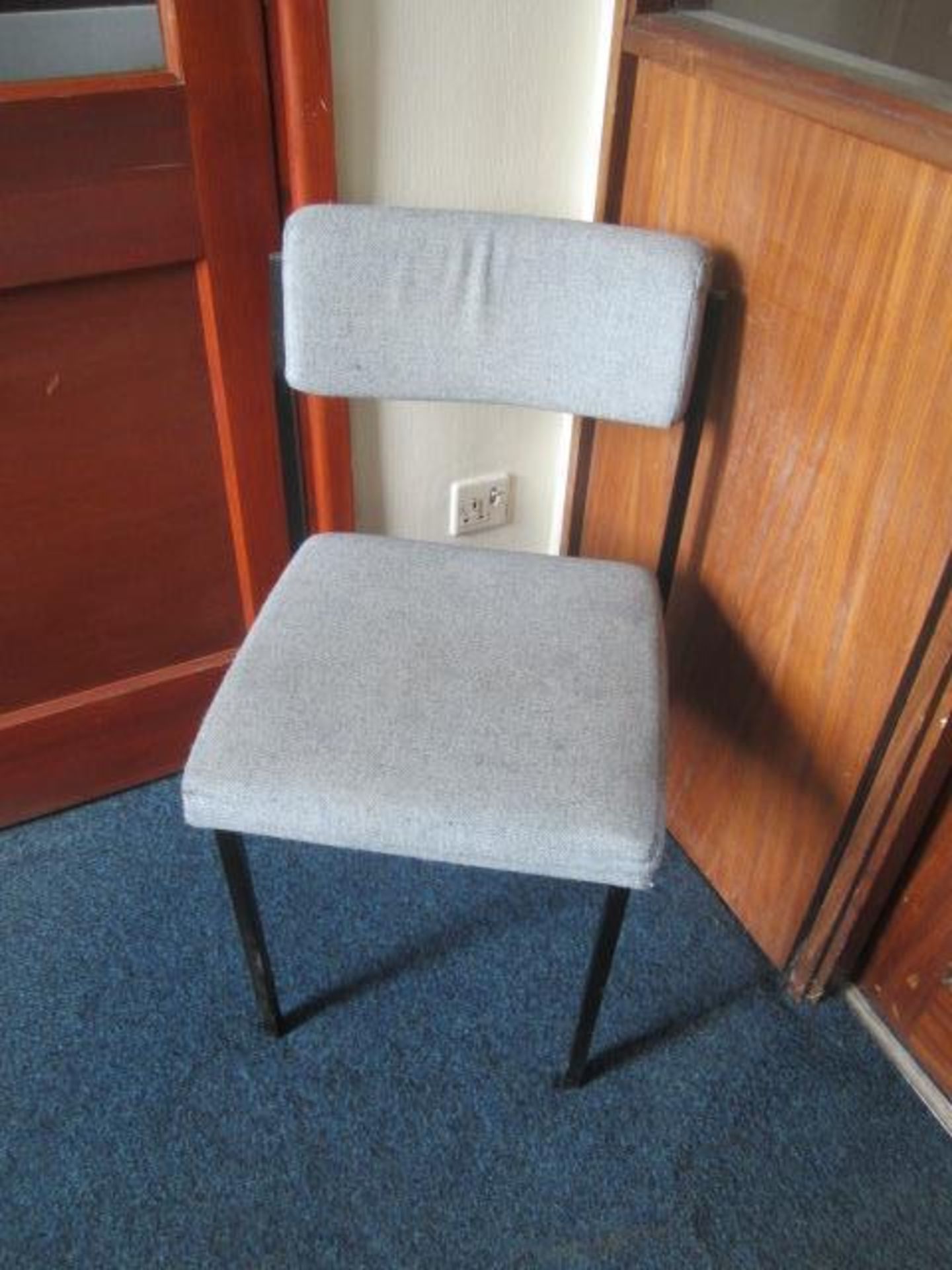 Light wood effect desk, metal under desk 3 drawer cabinet, upholstered swivel chair, upholstered - Image 2 of 2