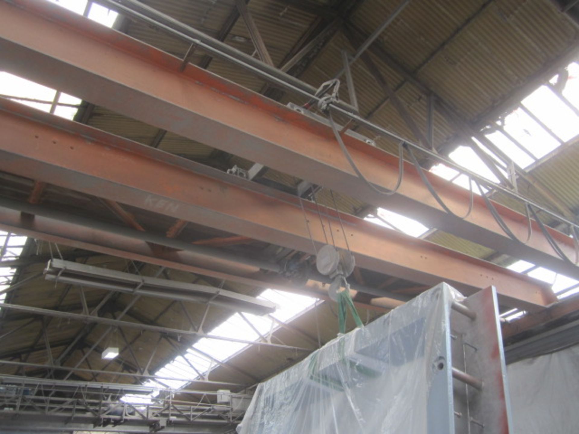 Marshall Hirst 10 tonne twin girder overhead gantry crane, with pendant control, 11m span - this - Image 2 of 3