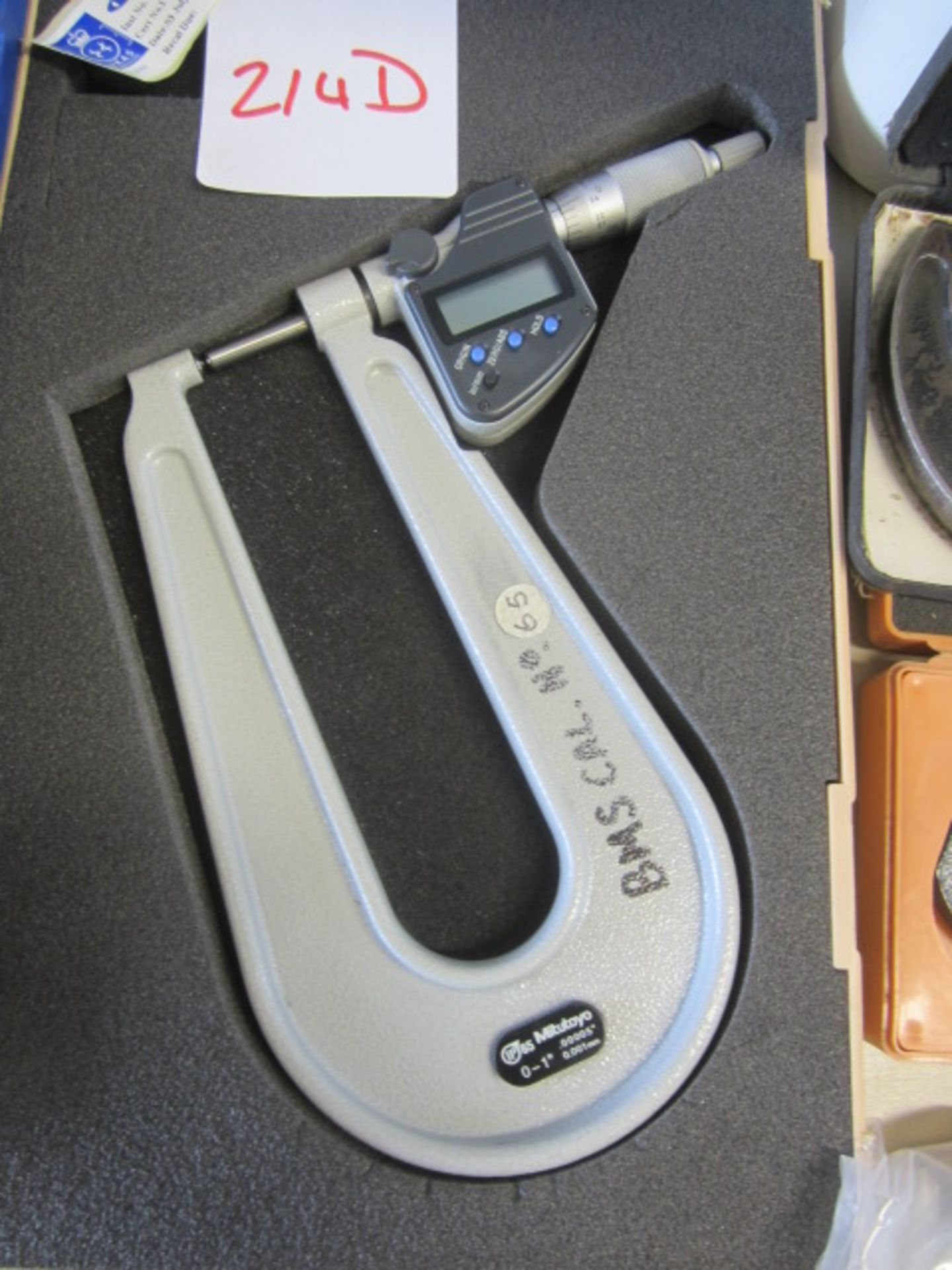 Mitutoyo digital micrometer and Samatar digital calliper - Image 2 of 3