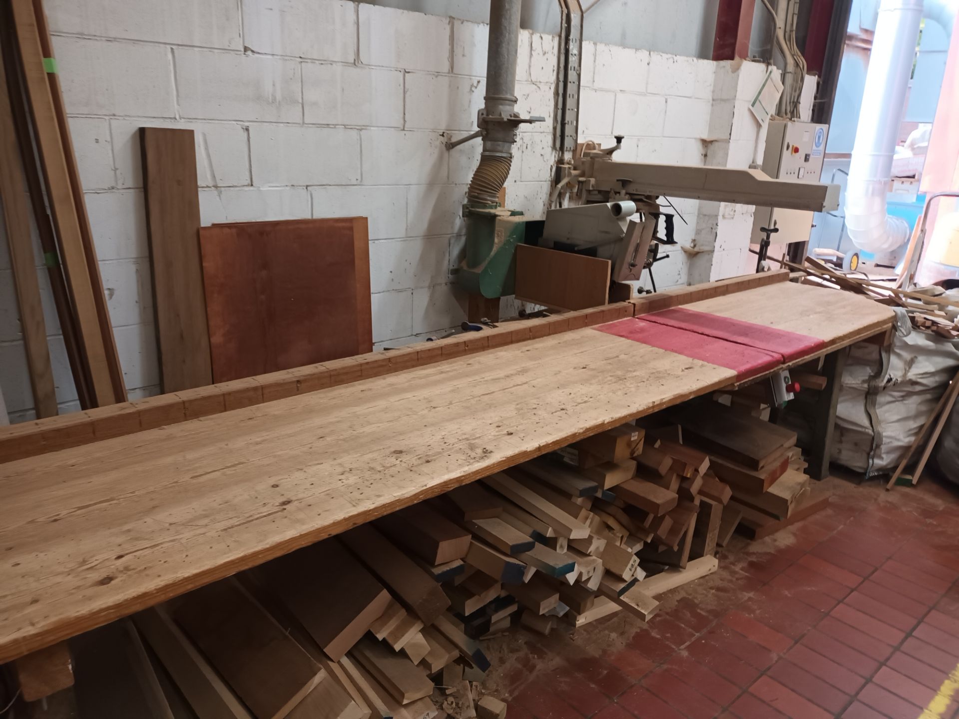 Stromab radial arm saw with custom built wood table NB: this item has no CE marking. The Purchaser