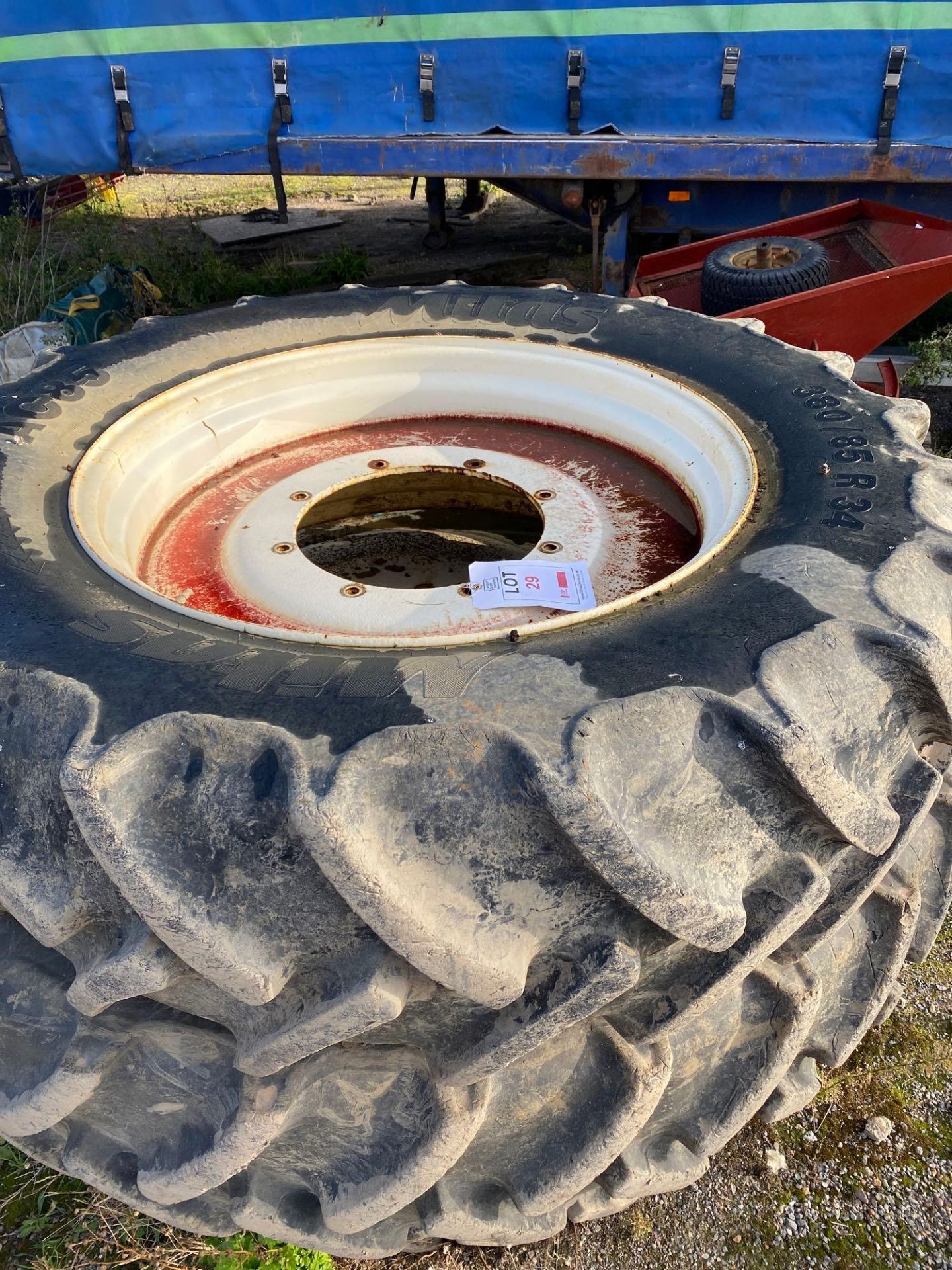 Set of Row Crop Wheels and Tyres for a New Holland 721 Tractor, two 380/85/R34 and two 380/90/R50