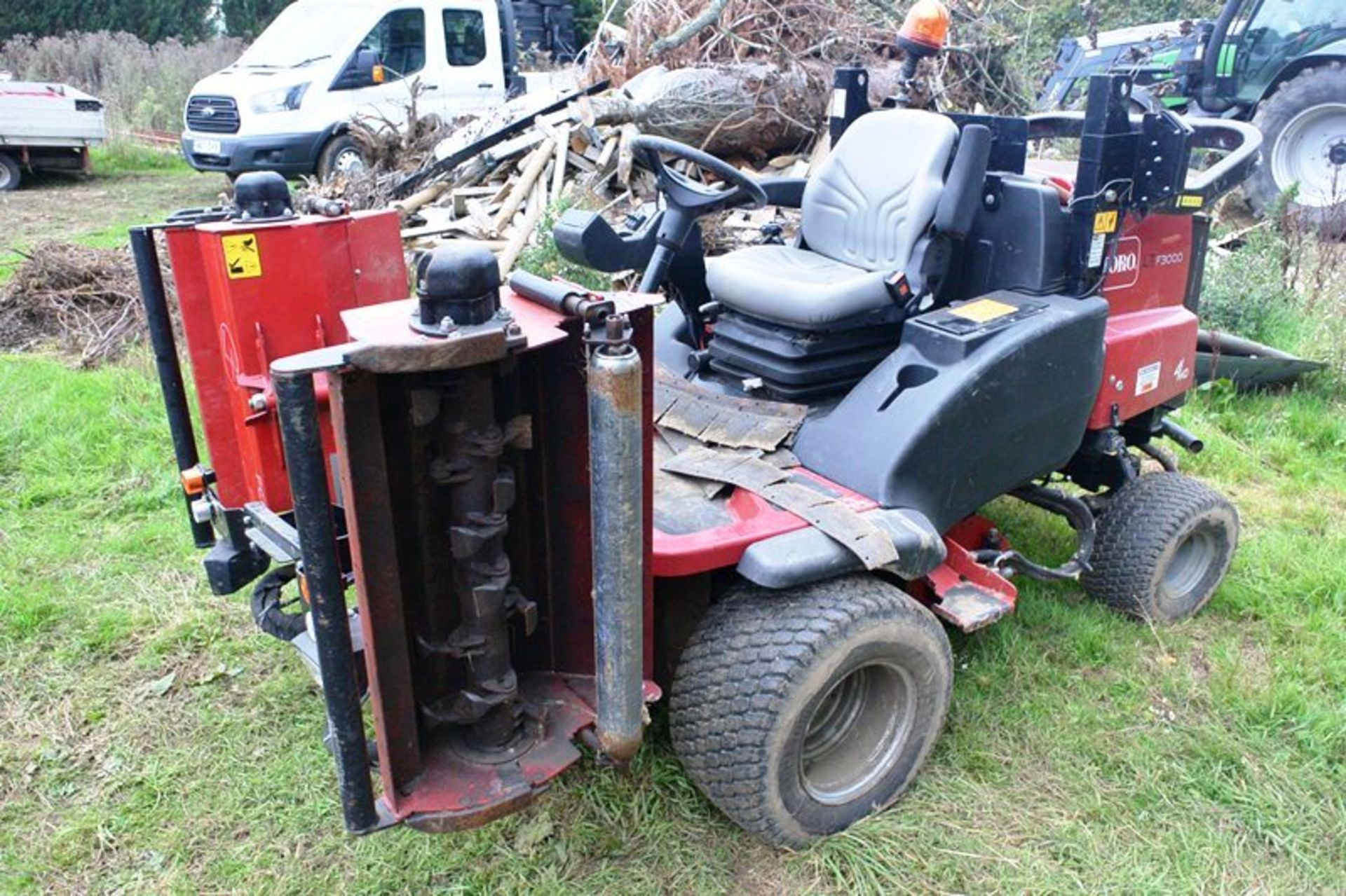 Toro LT-F3000 Tri-flail mower, model 30659, serial no. 316000 142, registration AK16 XPU, fine cut