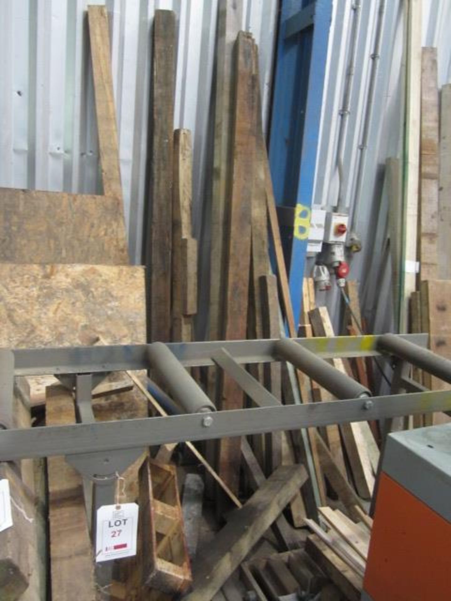 Quantity of assorted wood, as lotted - please refer to auction images - Image 2 of 7