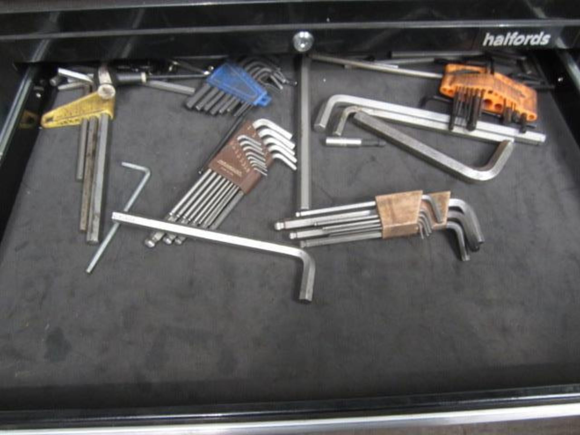Halfords 13 drawer mobile tool chest with contents including assorted hand tools, cutters etc., as - Image 5 of 8