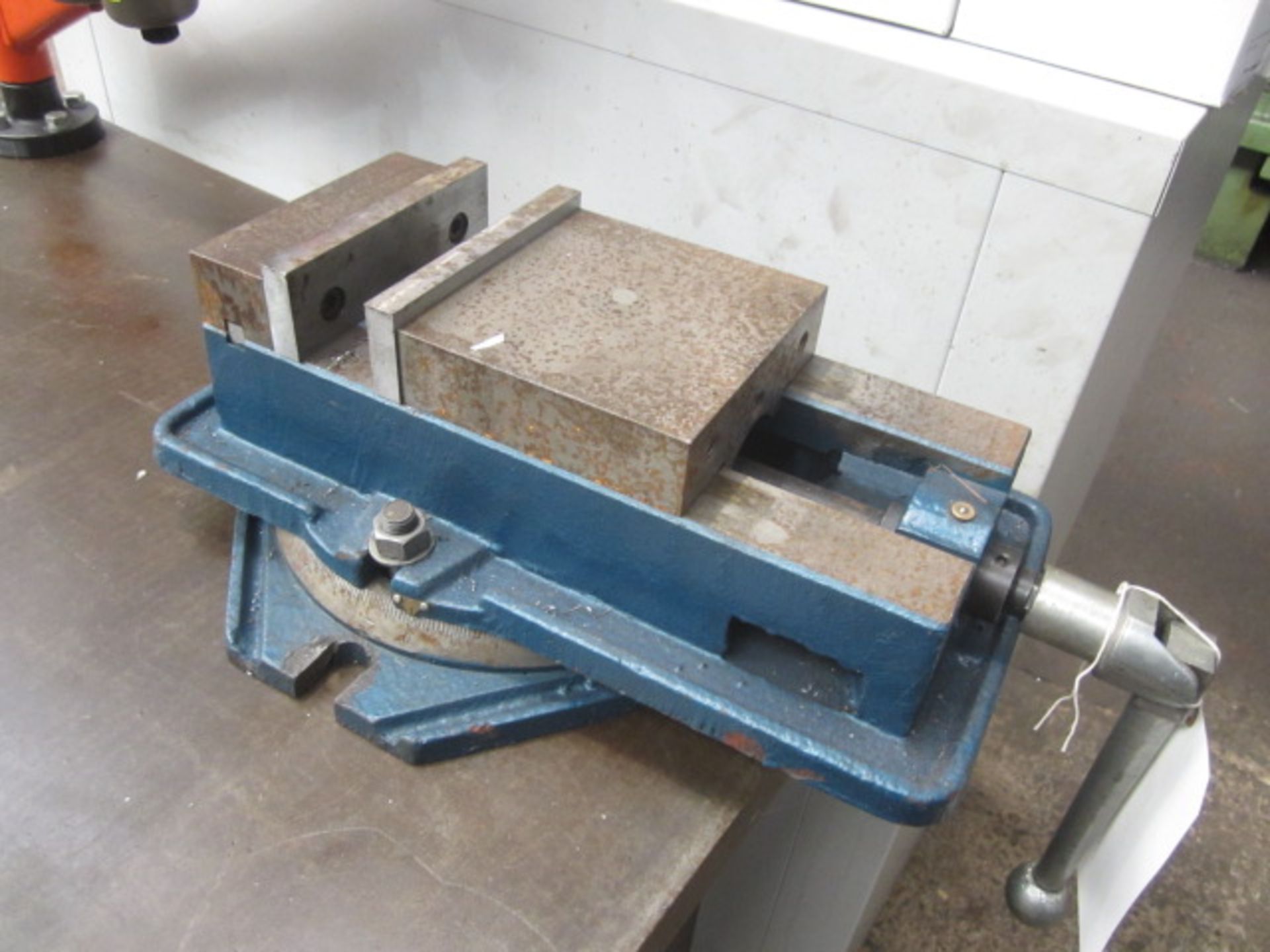 Machine vice, 6"