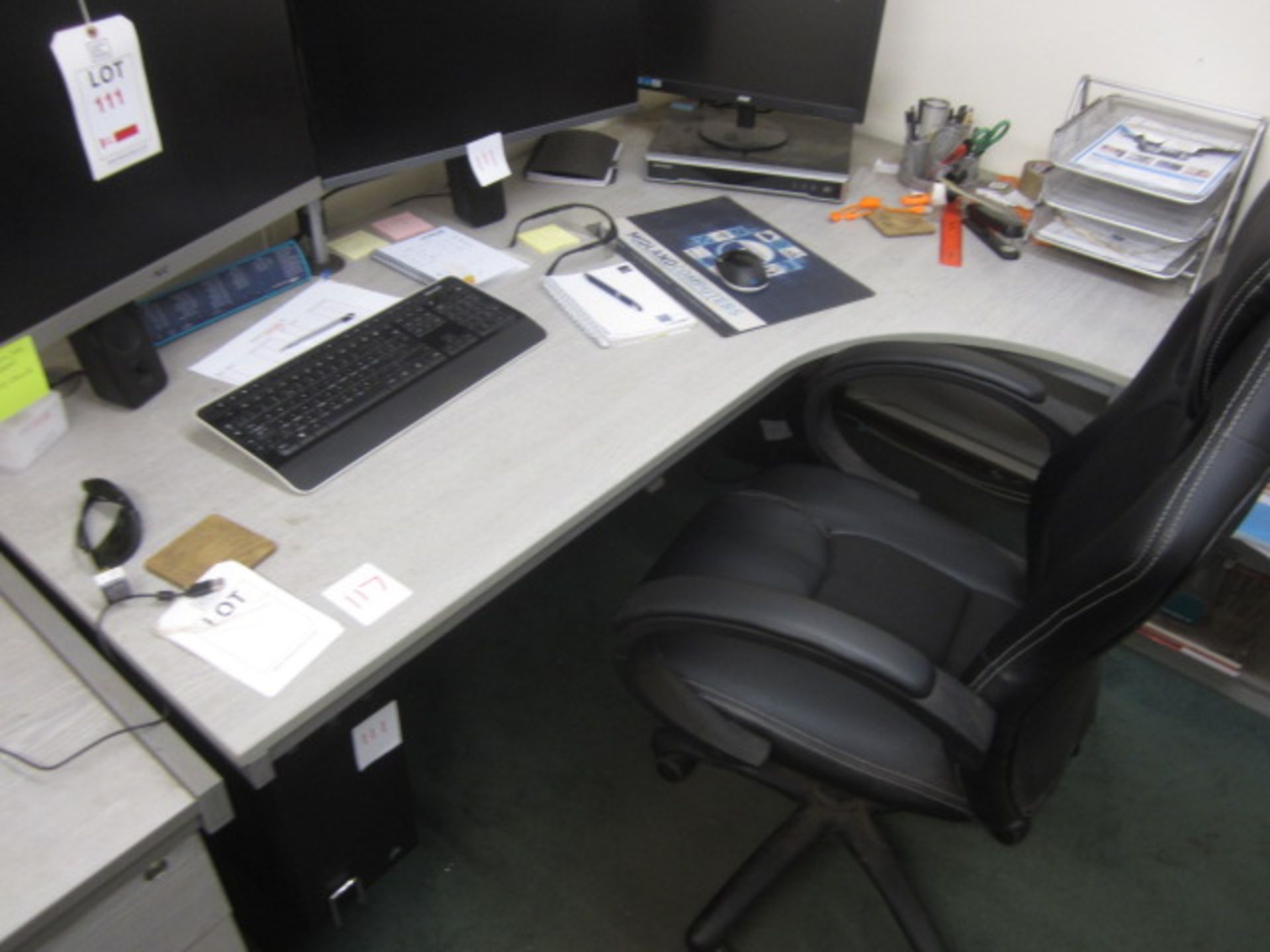 Grey single pedestal straight desk, grey corner workstation 3 x grey bookcases, 2 x leatherette - Image 5 of 6