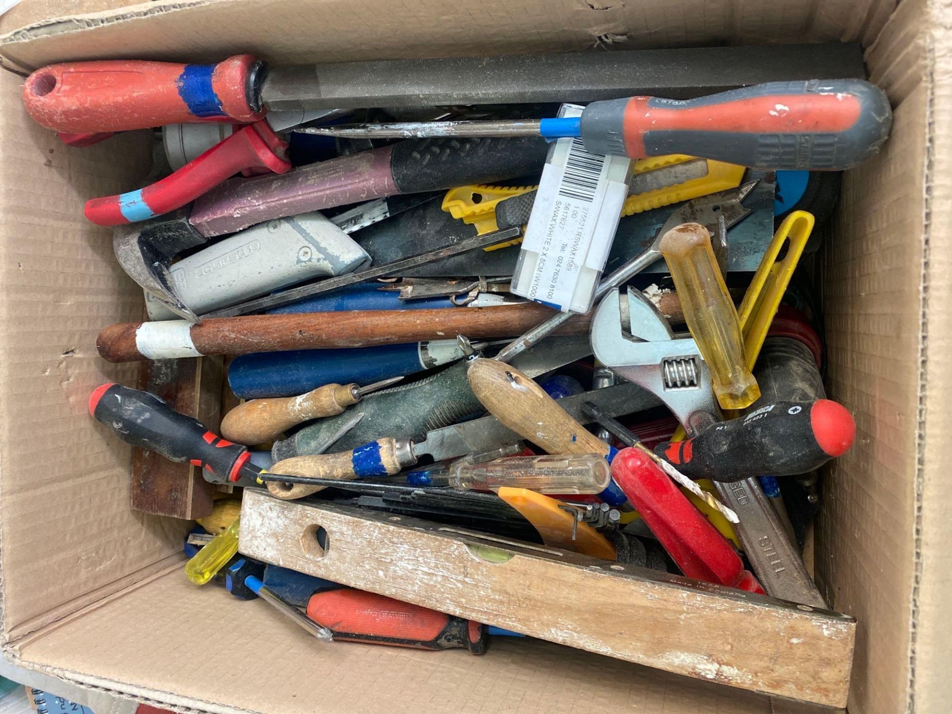 Box containing large quantity of various hand tools as lotted - Image 2 of 4