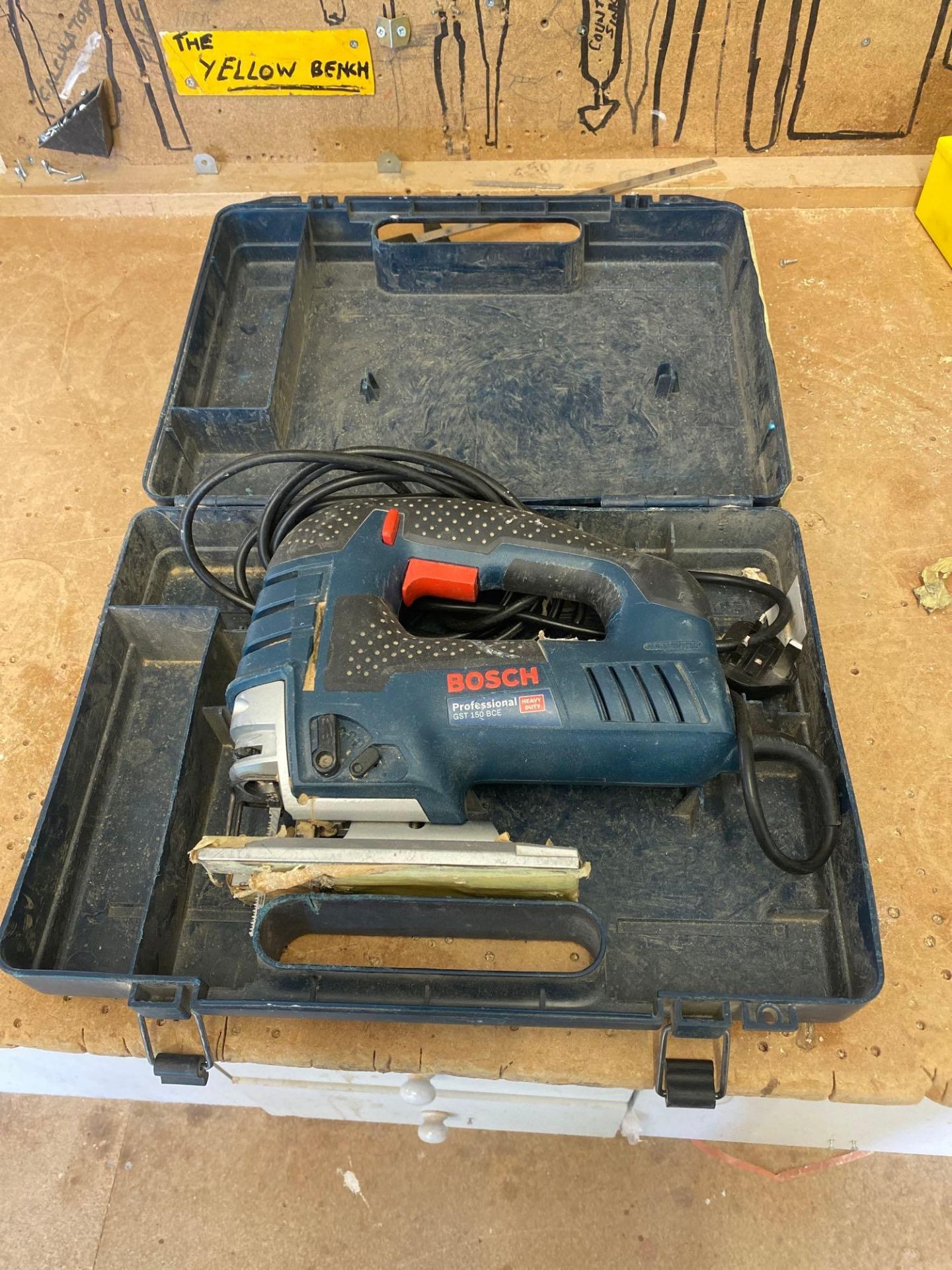 Bosch GST 150 BCE professional heavy duty jigsaw 240v complete with carry case