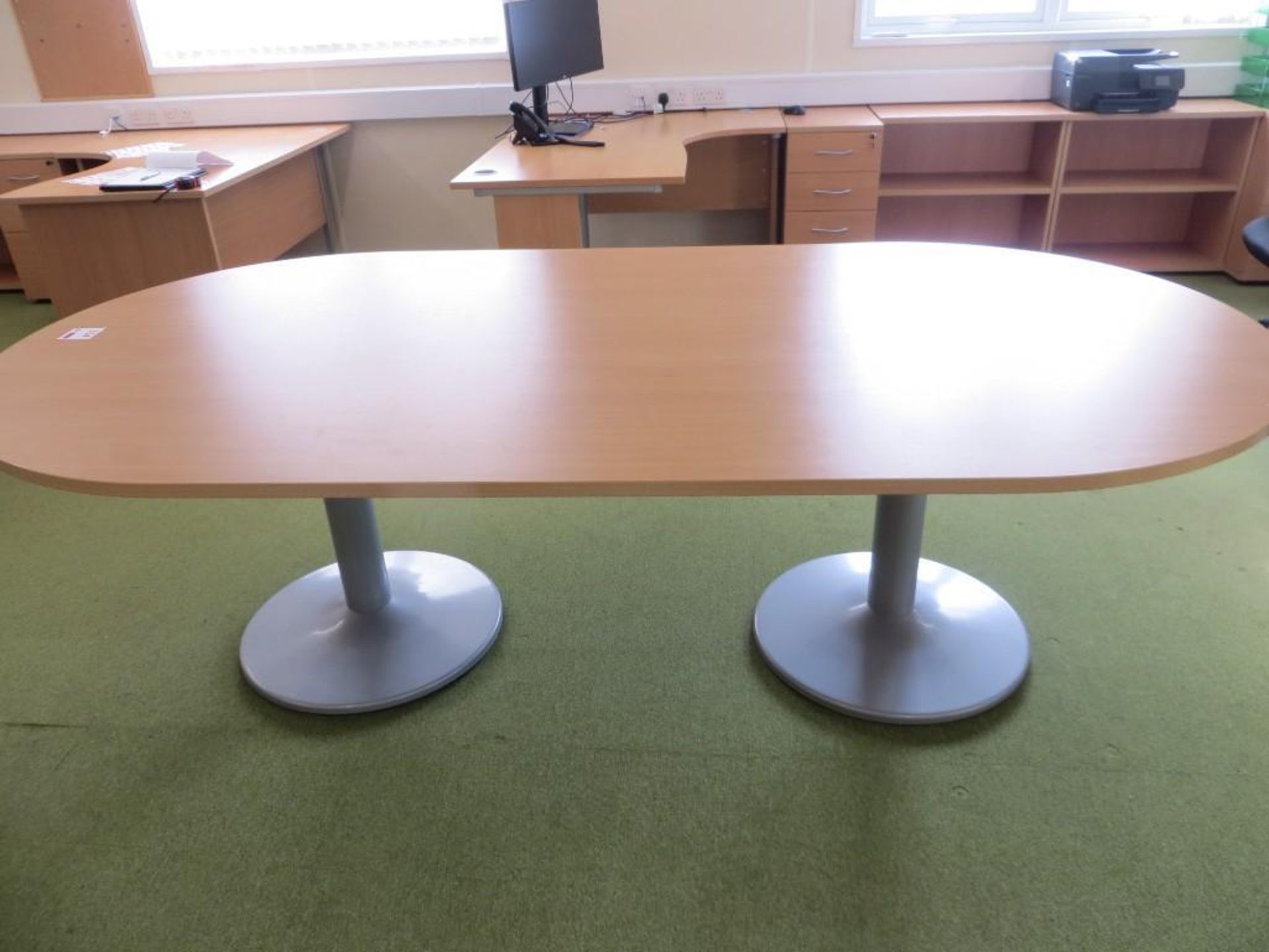 Light oak veneer twin pedestal boat shaped meeting room table 2.4m x 1.2m - Image 4 of 4