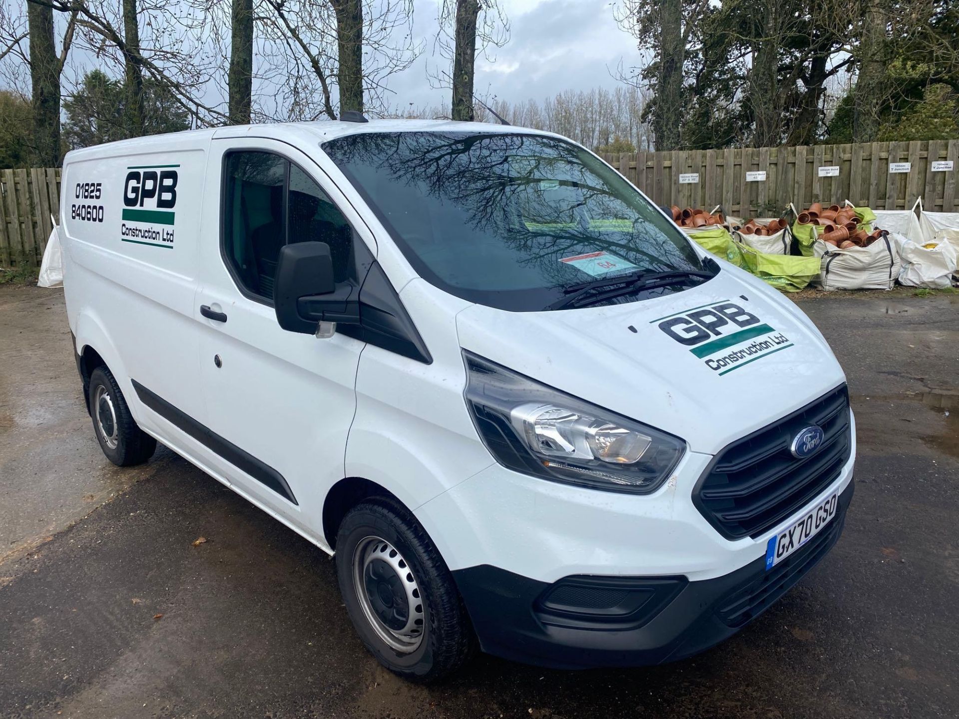 FORD TRANSIT CUSTOM 280 L1 DIESEL FWD - 2.0 ECOBLUE 105PS LOW ROOF LEADER VAN DOR 29/09/2020 - Image 2 of 9