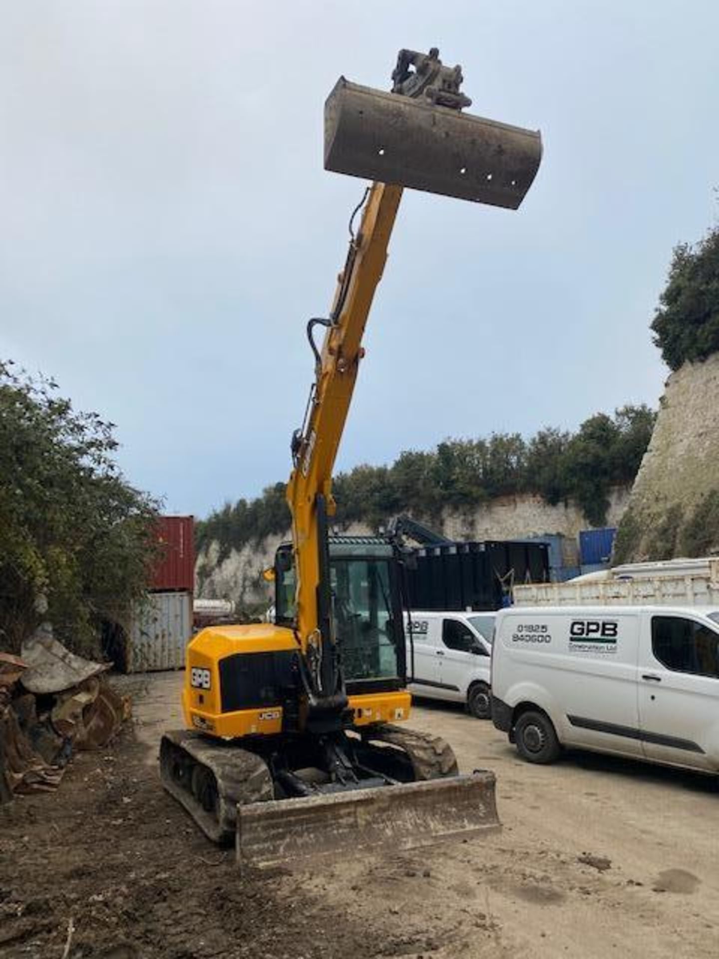 JCB 85Z-2 8T 8 ton excavator (E34) (2021) - Image 2 of 14