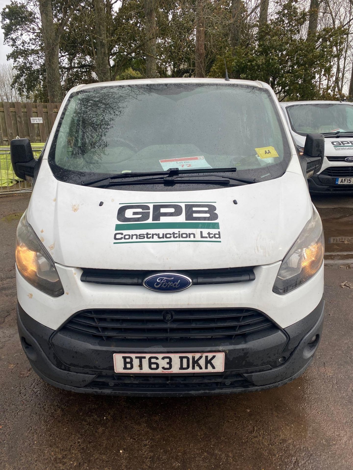 FORD TRANSIT CUSTOM 290 L2 DIESEL FWD - 2.2 TDCi 125ps Low Roof D/Cab Crew Cab Van, DOR 27/01/14