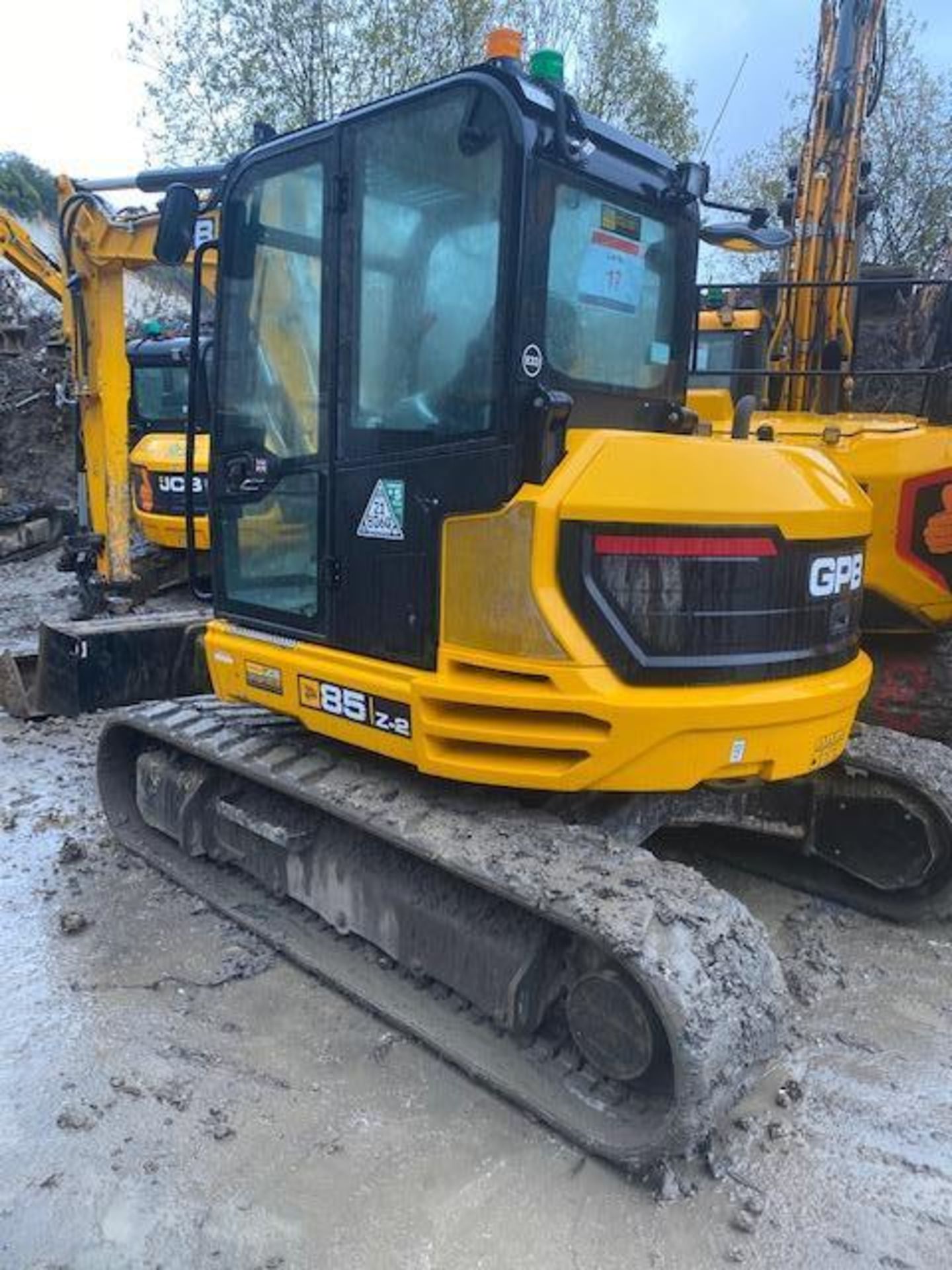 JCB 85Z-2 8T 8 ton excavator (E33)(2021) - Image 2 of 10