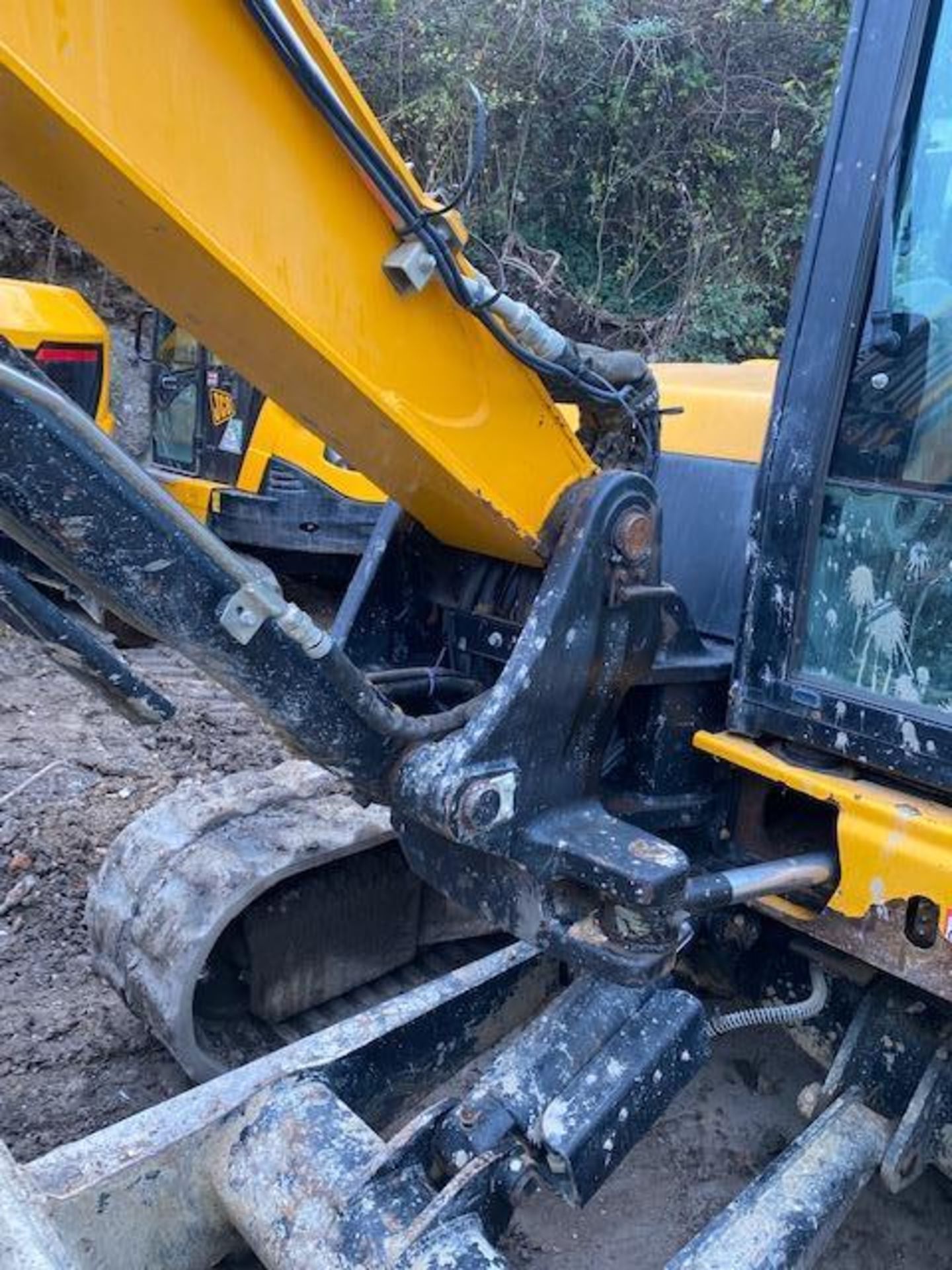 JCB JCB85Z1 8 ton excavator (E16) (2015) - Image 11 of 16