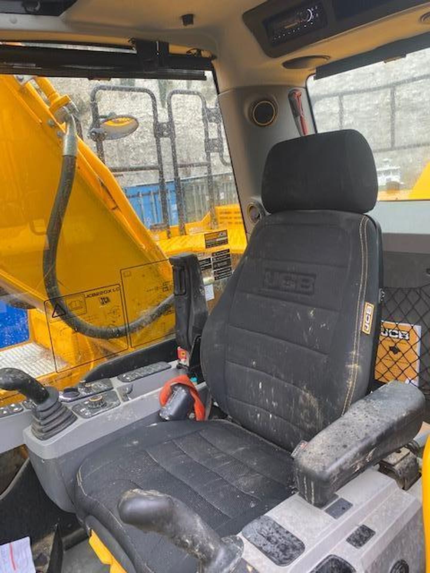 JCB 220X 20T 20 ton excavator (2021) - Image 14 of 17