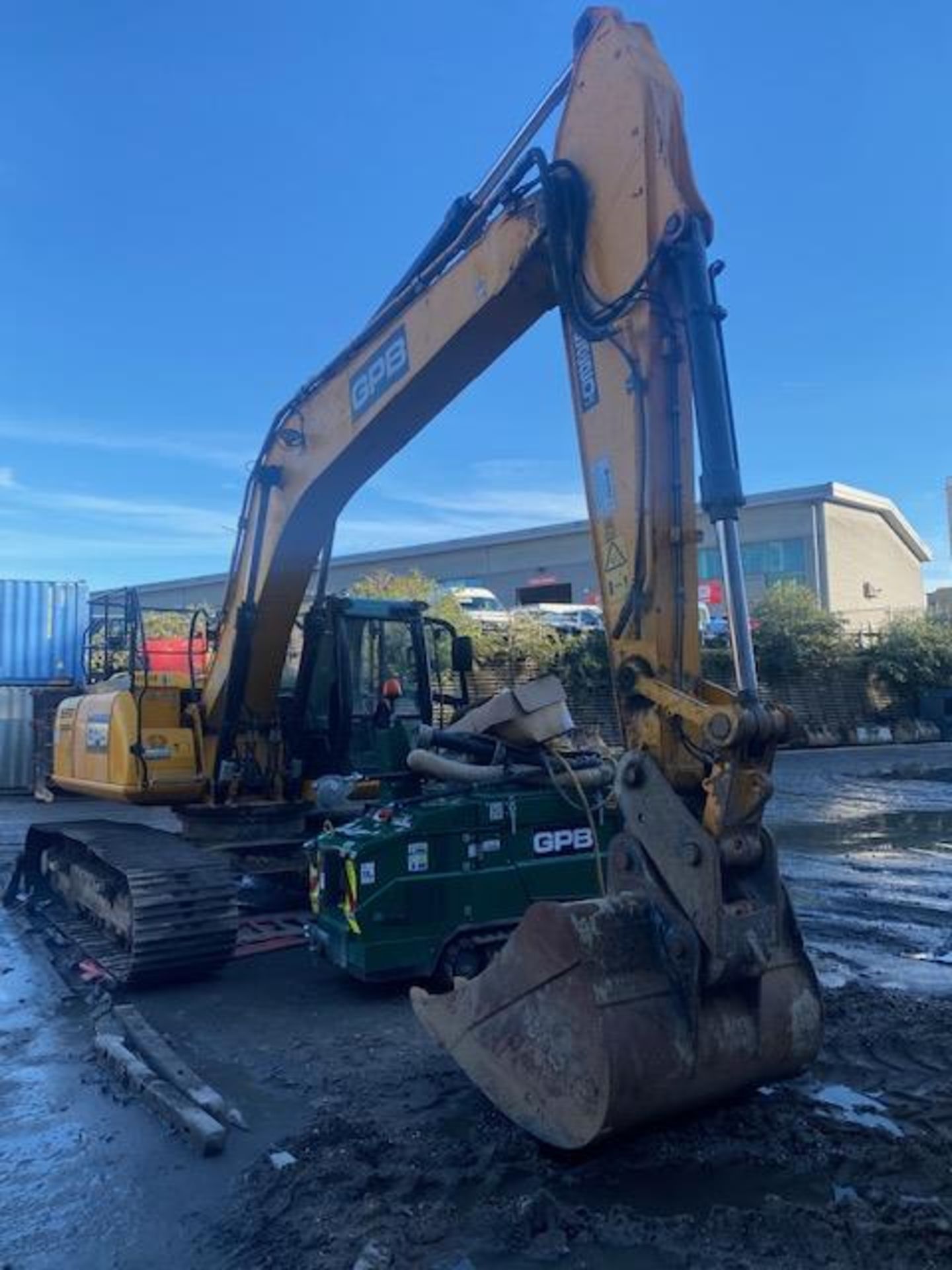 JCB JS220 22 ton Excavator (E19)(2015)