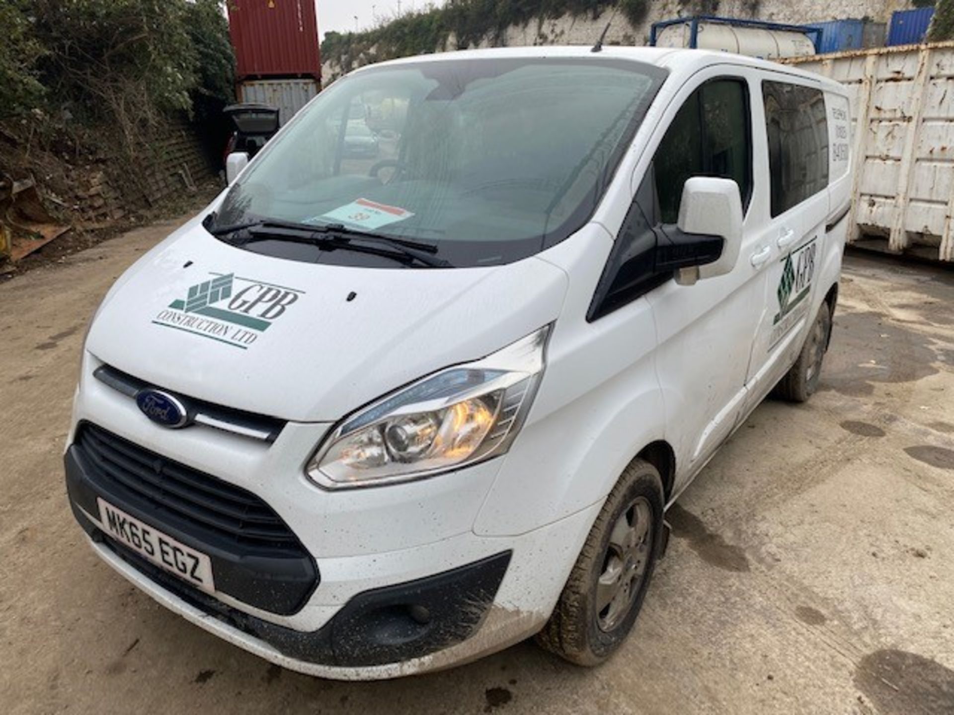 FORD TRANSIT CUSTOM 290 L1 DIESEL FWD - 2.2 TDCI 125PS LOW ROOF D/CAB LIMITED VAN DOR 30/09/2015 - Image 3 of 11