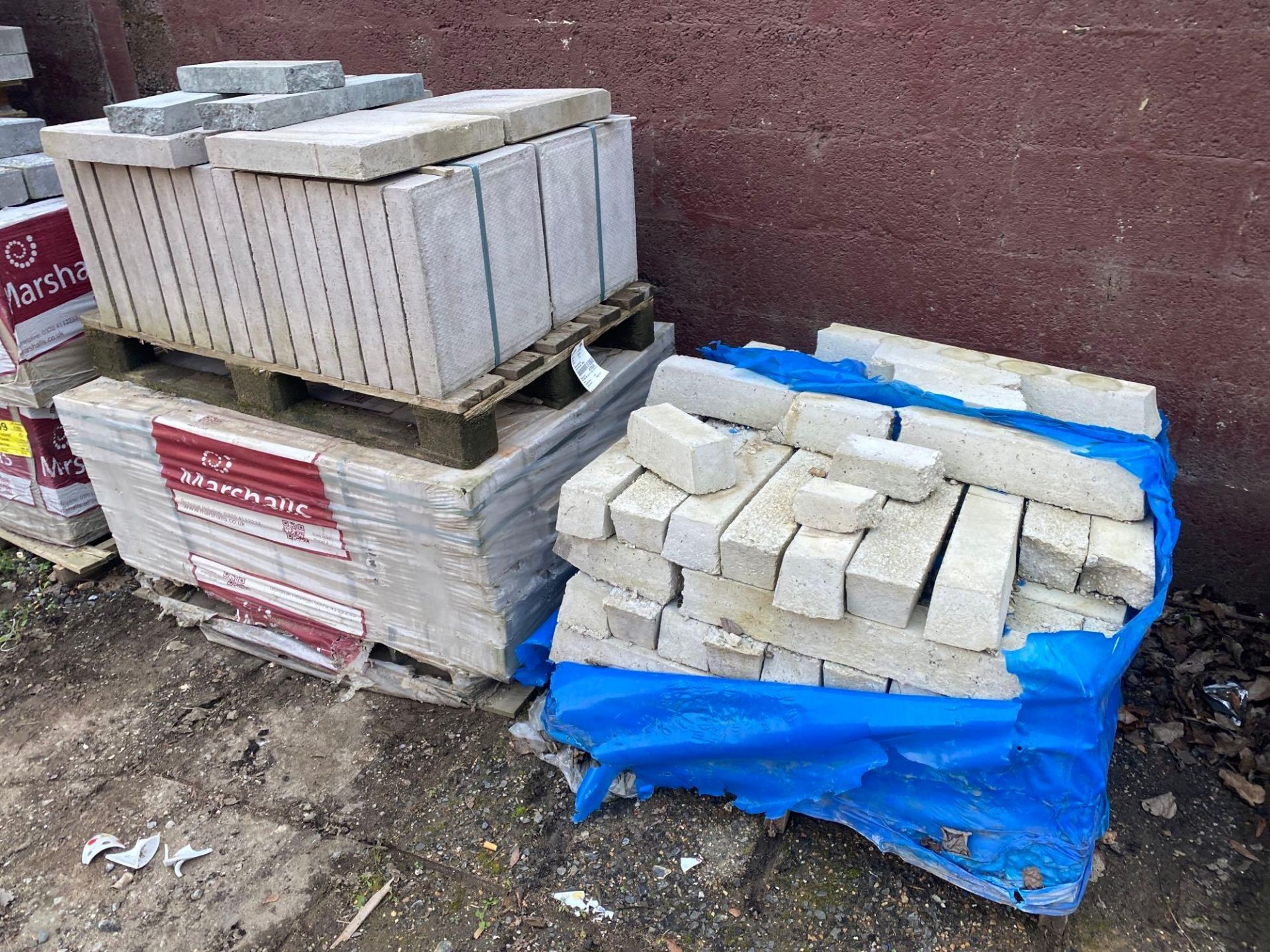 Approximately 25 pallets of various kerbstones, block paving, concrete slabs, concrete spacers, gran - Image 12 of 17