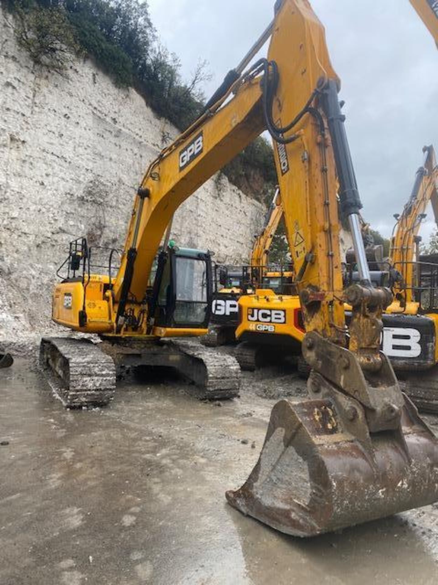 JCB JS220AU 22 ton Excavator (E14) (2014)