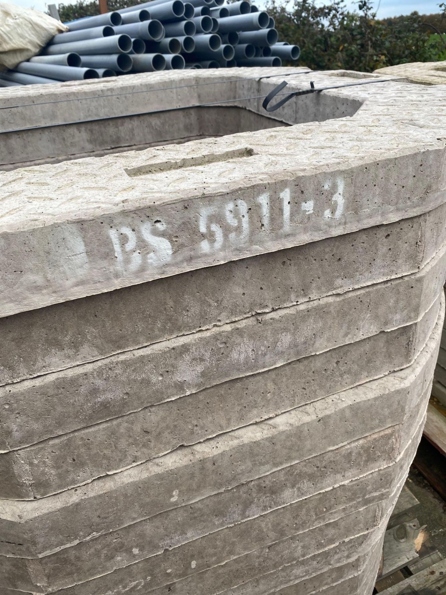 3 pallets of concrete sewage biscuits - Image 2 of 4