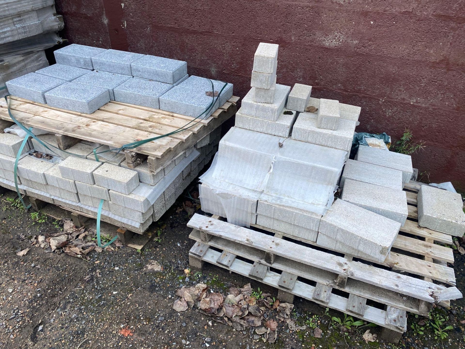 Approximately 25 pallets of various kerbstones, block paving, concrete slabs, concrete spacers, gran - Image 9 of 17
