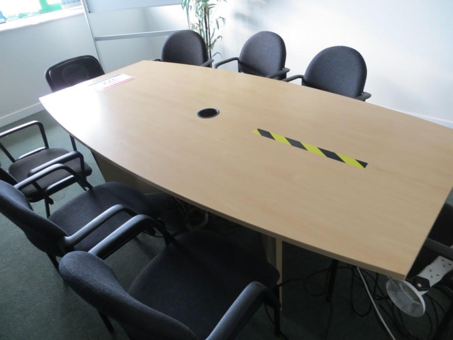 light oak veneer boat shaped meeting table 2400 mm x 1200 mm complete with eight steel framed elbow - Image 3 of 5