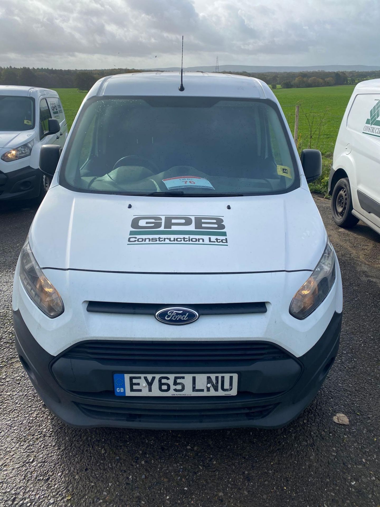 FORD TRANSIT CONNECT 200 L1 DIESEL - 1.6 TDCi 95ps Van, DOR 02/09/2015