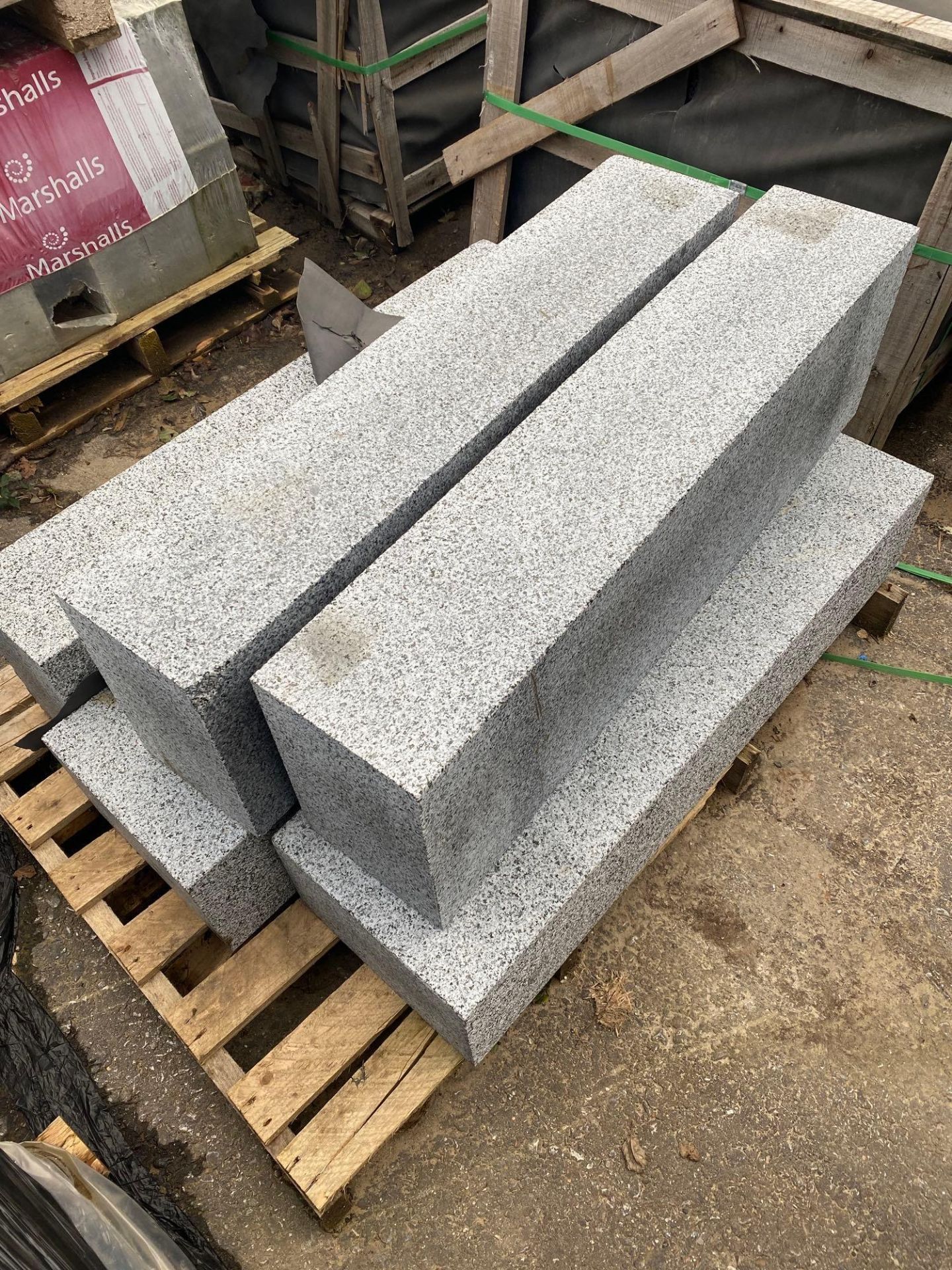 9 decorative granite blocks - Image 2 of 2