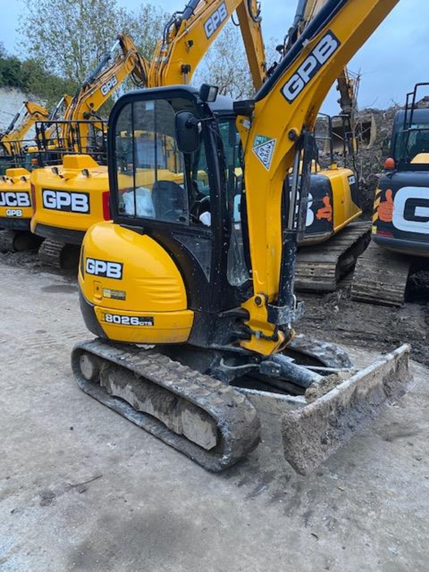 JCB 8026 3T  3 ton excavator (E32) (2020) - Image 3 of 11