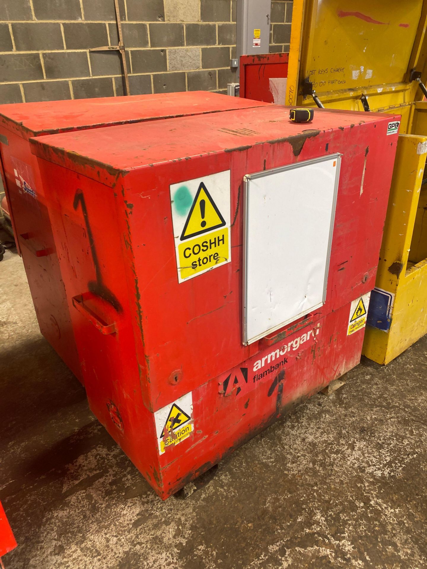 Armourguard site safety – cosh lockable box with forklift base