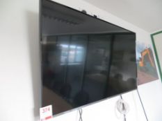 Samsung 48 inch flat screen TV complete with wall mount